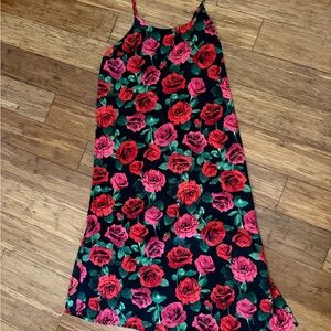 Floral Sleeveless Nightgown
